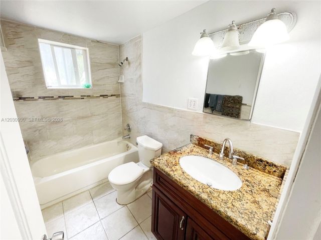 1829 N A Street 51, Lake Worth, FL 33460