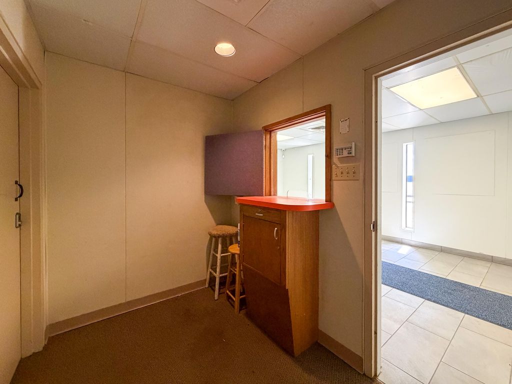 Image 13 of property listing at 3636 N Bryant Boulevard, San Angelo, TX 76903