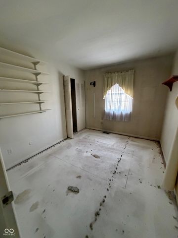 6025 Wingedfoot Court, Indianapolis, IN 46254