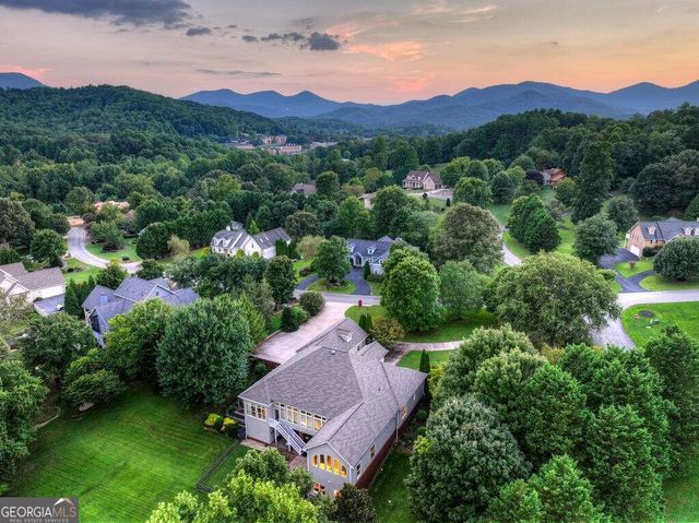 4165 Asheland Cove Drive, Young Harris, GA 30582