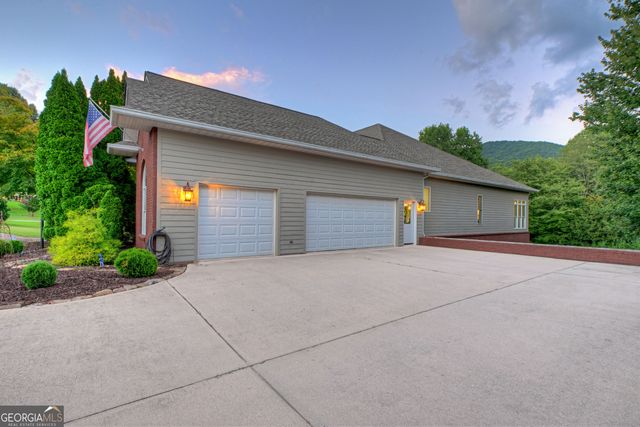 4165 Asheland Cove Drive, Young Harris, GA 30582