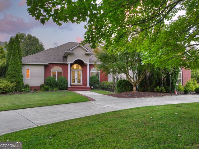 4165 Asheland Cove Drive, Young Harris, GA 30582