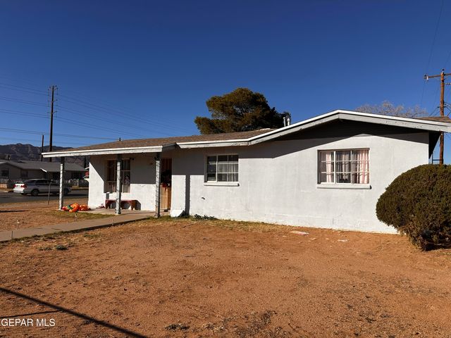 5101 DEBEERS Drive, El Paso, TX 79924