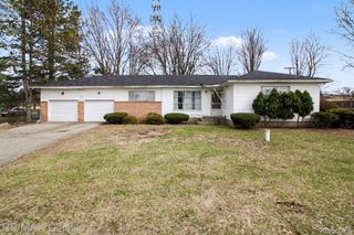 1076 Benstein Road, Commerce Charter Township, MI 48390