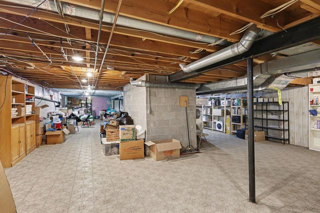 1575 Kellogg Road, Genoa Twp, MI 48114