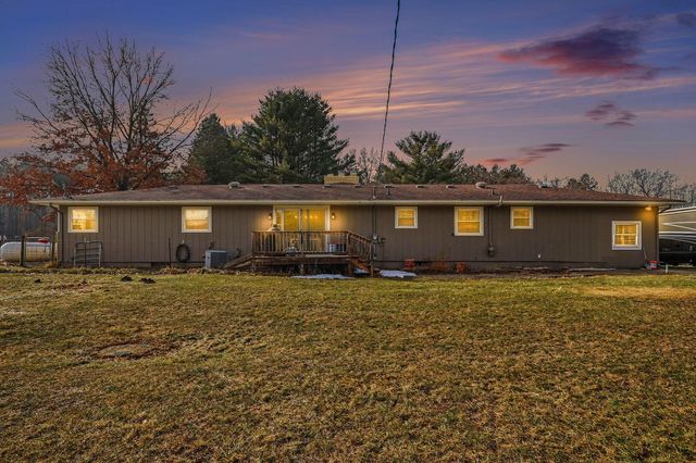 1575 Kellogg Road, Genoa Twp, MI 48114