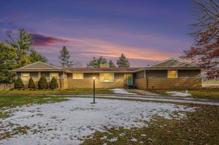 1575 Kellogg Road, Genoa Twp, MI 48114