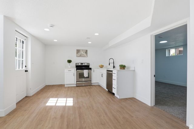1611 SANDHILL RD, Orem, UT 84058