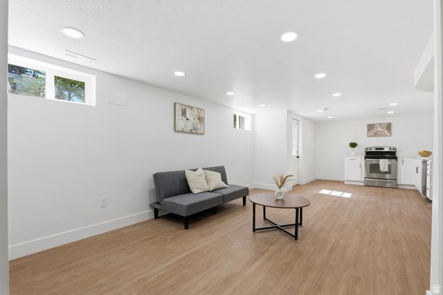 1611 SANDHILL RD, Orem, UT 84058