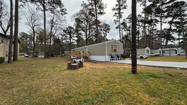 14348 W Ravine Run, Willis, TX 77318