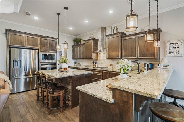 1481 Lady Claudia St, Corpus Christi, TX 78415