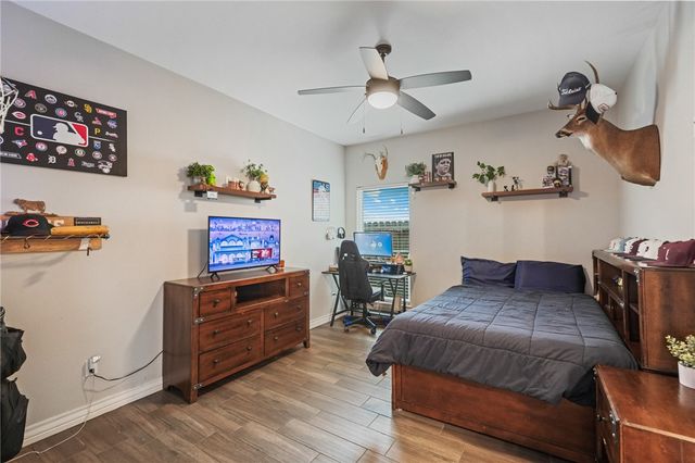 1481 Lady Claudia St, Corpus Christi, TX 78415