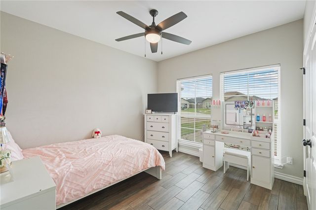 1481 Lady Claudia St, Corpus Christi, TX 78415