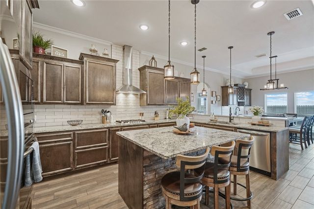 1481 Lady Claudia St, Corpus Christi, TX 78415