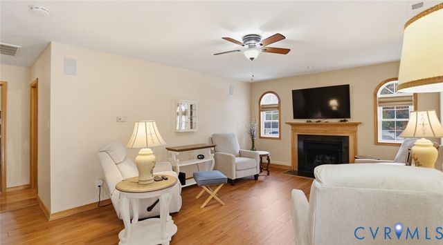 235 Parkwood Dr, Aylett, VA 23009