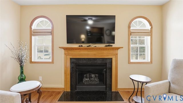 235 Parkwood Dr, Aylett, VA 23009