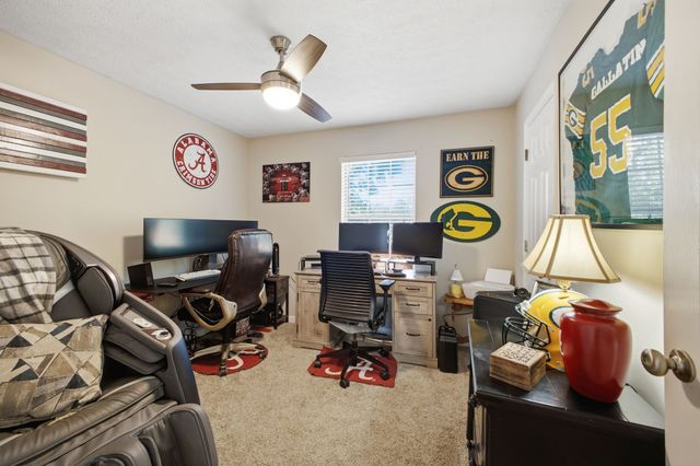 103 Ridgewood Dr, Portland, TN 37148