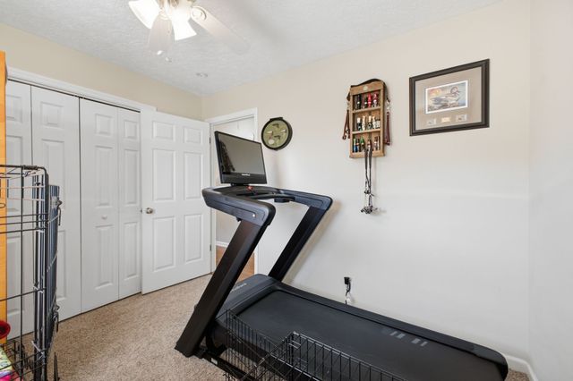 103 Ridgewood Dr, Portland, TN 37148