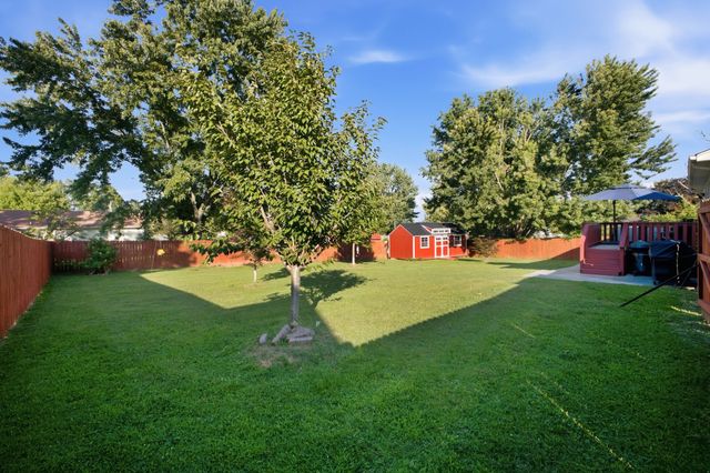 103 Ridgewood Dr, Portland, TN 37148