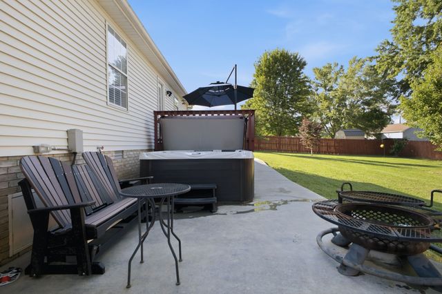 103 Ridgewood Dr, Portland, TN 37148