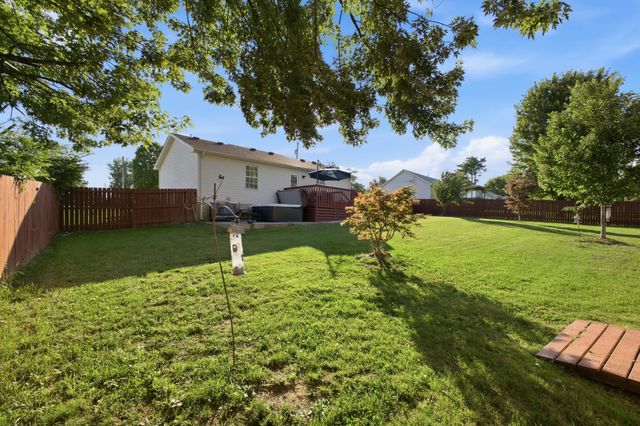 103 Ridgewood Dr, Portland, TN 37148