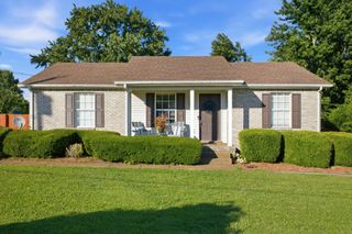 103 Ridgewood Dr, Portland, TN 37148