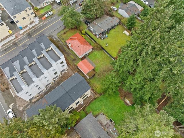 1011 NE 180TH Street, Shoreline, WA 98155