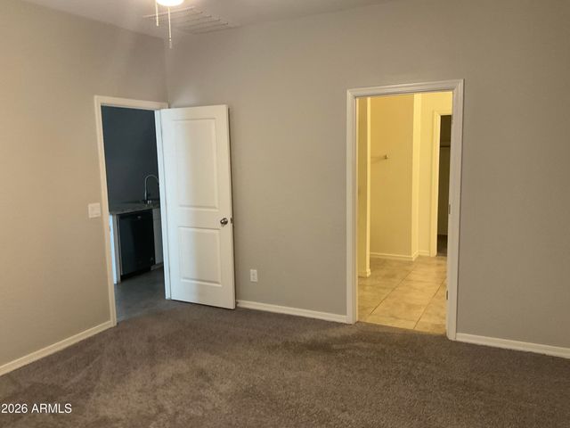 2702 E OMEGA Drive, San Tan Valley, AZ 85143
