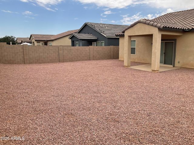 2702 E OMEGA Drive, San Tan Valley, AZ 85143