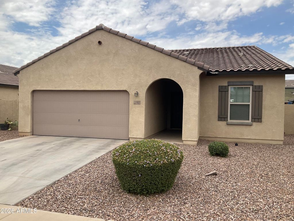2702 E OMEGA Drive, San Tan Valley, AZ 85143
