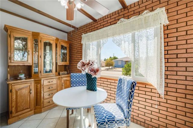5031 N Raton, Long Beach, CA 90807