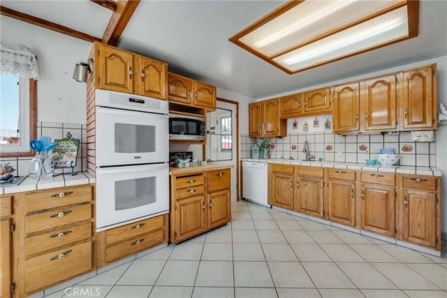 5031 N Raton, Long Beach, CA 90807