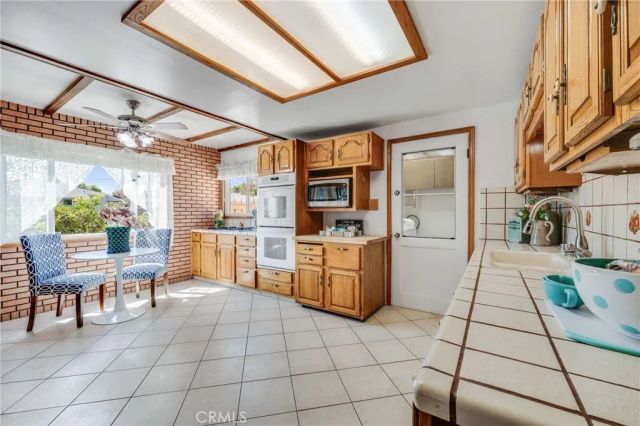 5031 N Raton, Long Beach, CA 90807