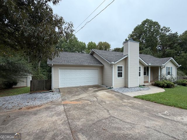 15 Mays Court, Stockbridge, GA 30281