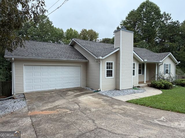 15 Mays Court, Stockbridge, GA 30281