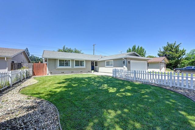 6523 Woodpark Way, Citrus Heights, CA 95621