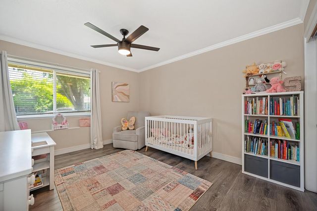6523 Woodpark Way, Citrus Heights, CA 95621