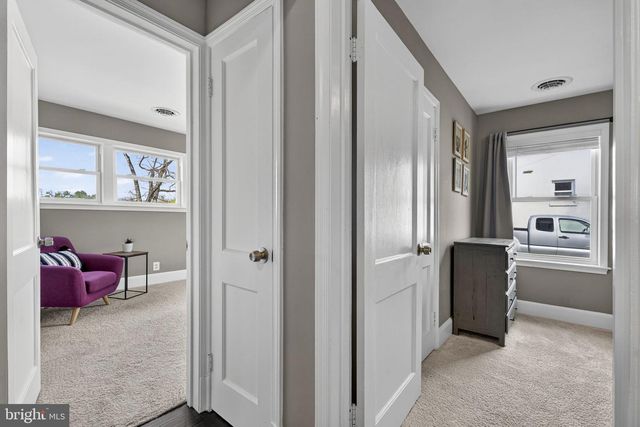22 JACK ENDERS BLVD, Berryville, VA 22611
