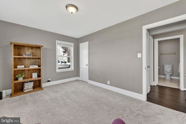 22 JACK ENDERS BLVD, Berryville, VA 22611