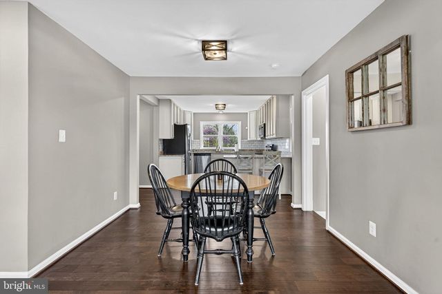 22 JACK ENDERS BLVD, Berryville, VA 22611