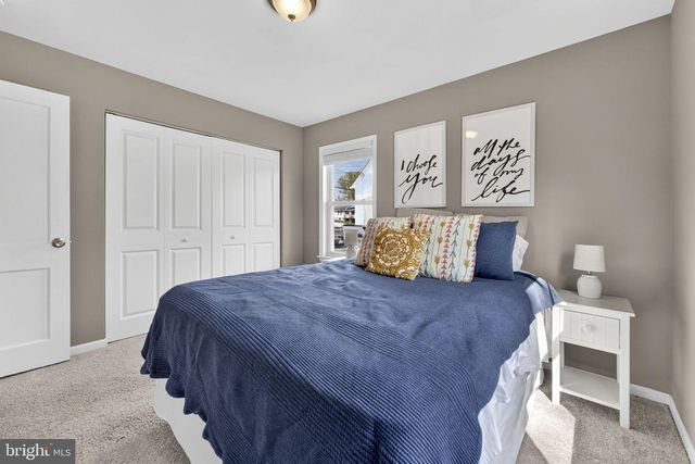 22 JACK ENDERS BLVD, Berryville, VA 22611