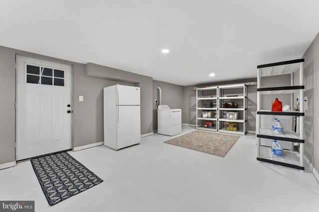 22 JACK ENDERS BLVD, Berryville, VA 22611