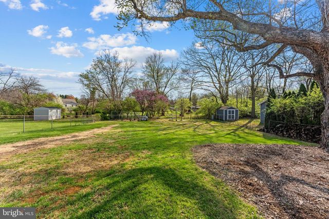 22 JACK ENDERS BLVD, Berryville, VA 22611