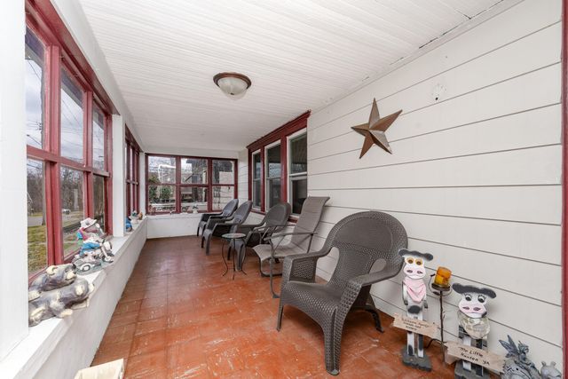 80 Magnolia Avenue, Battle Creek, MI 49017