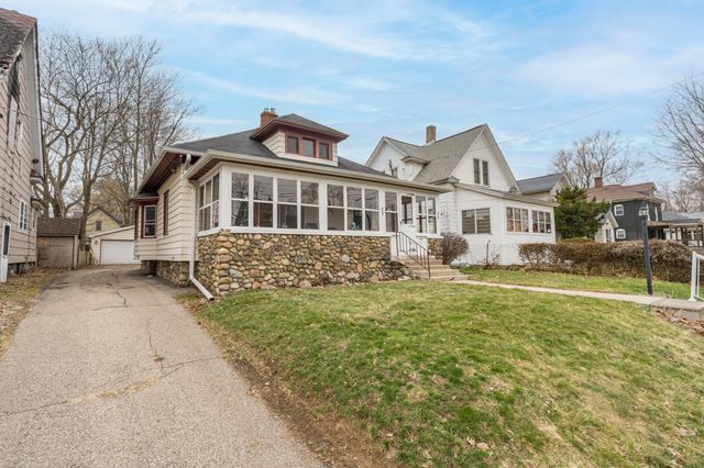 80 Magnolia Avenue, Battle Creek, MI 49017