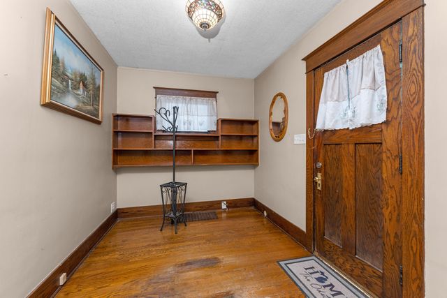 80 Magnolia Avenue, Battle Creek, MI 49017