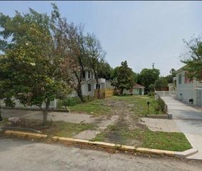 1117 Sealy Street, Galveston, TX 77550