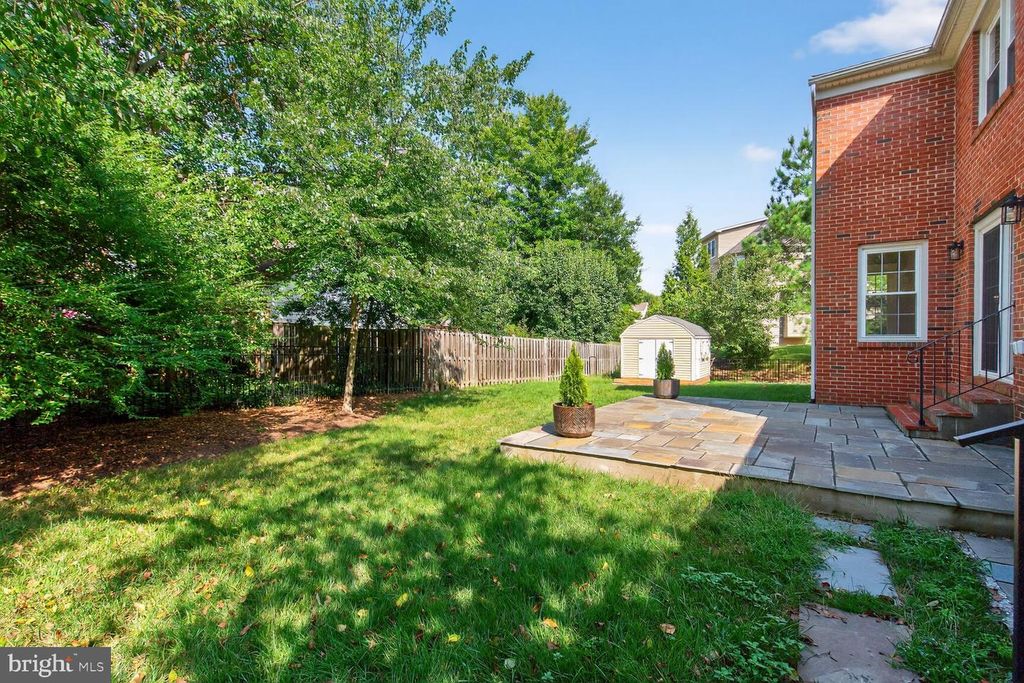 4122 FERRY LANDING RD, Alexandria, VA 22309
