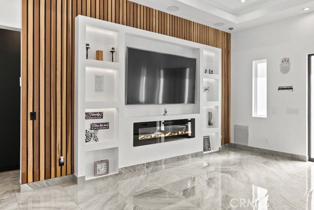 23143 Leonora Drive, Woodland Hills (los Angeles), CA 91367