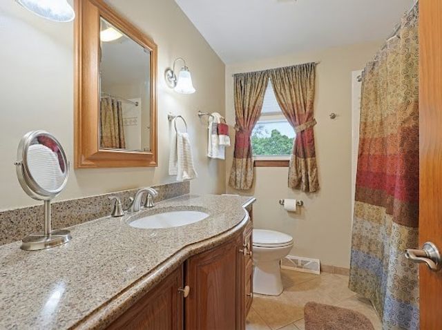 22 Legaski Ave, Stoughton, MA 02072